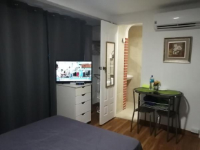 Anexo independiente y privado totalmente amueblado muy lindo y acogedor